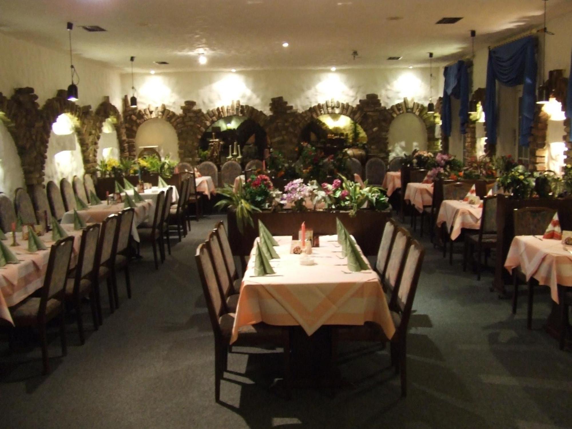 Hotel-Restaurant Orsoyer Hof Rheinberg Exterior photo